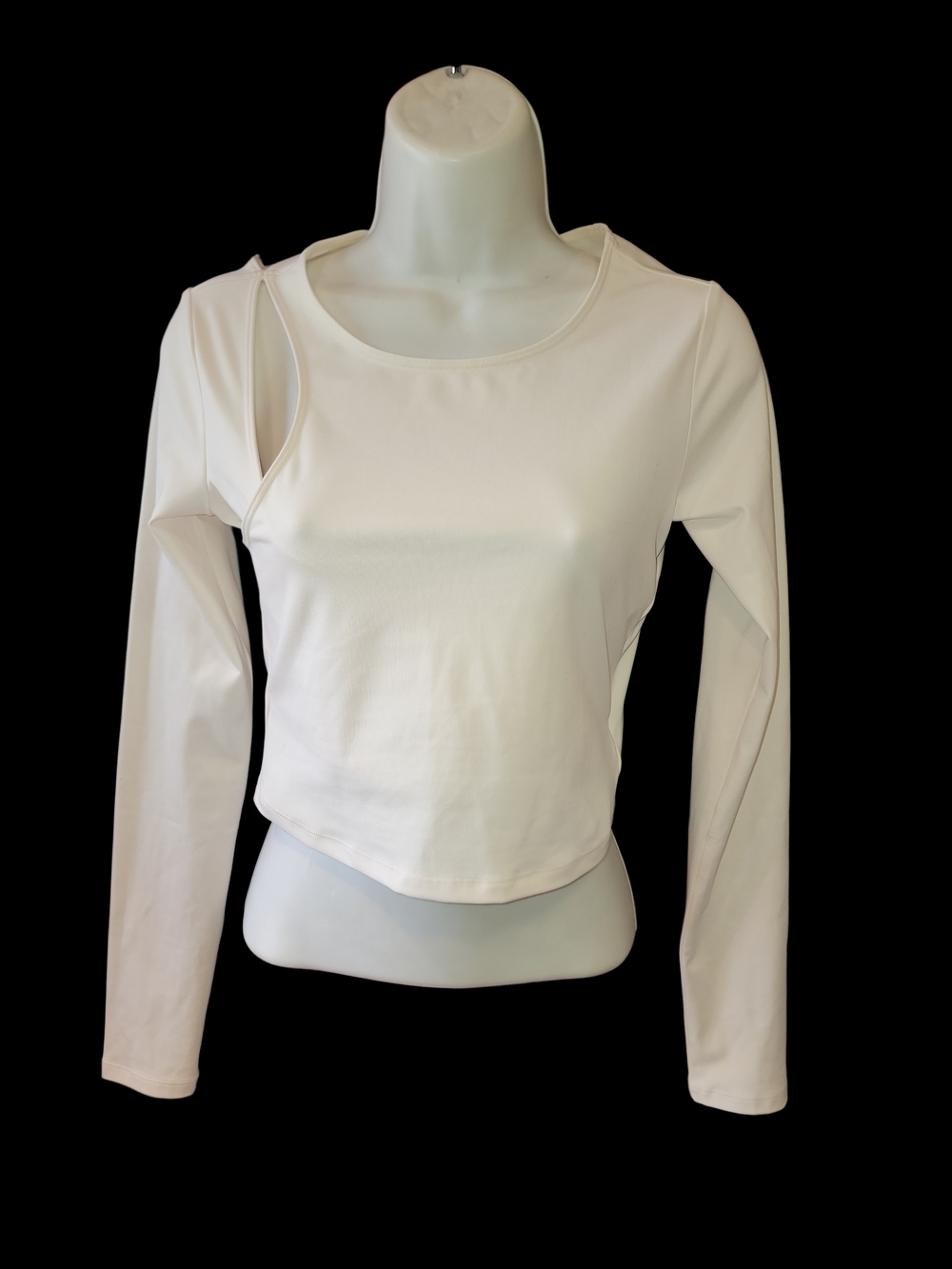Le Ore Women's White Long-Sleeve Asymmetric Cutout Top